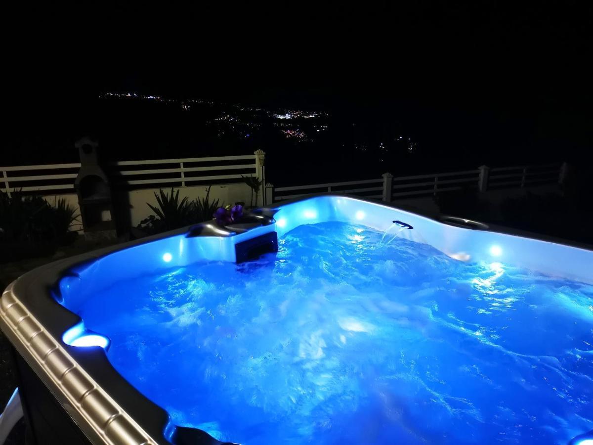Belavue & Spa Prive, Avec Vue Panoramique Sur Mer, Jardin Creole Paysager, Jacuzzi Prive Буйант Экстерьер фото